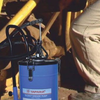 Bucket Grease Pump and Gun - Taparia